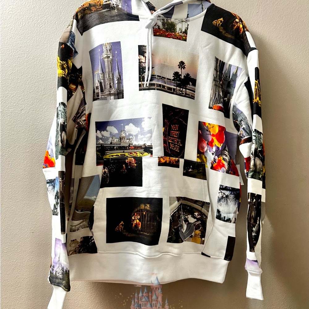 Disney Parks 50th Anniversary Vault Hoodie Size Small